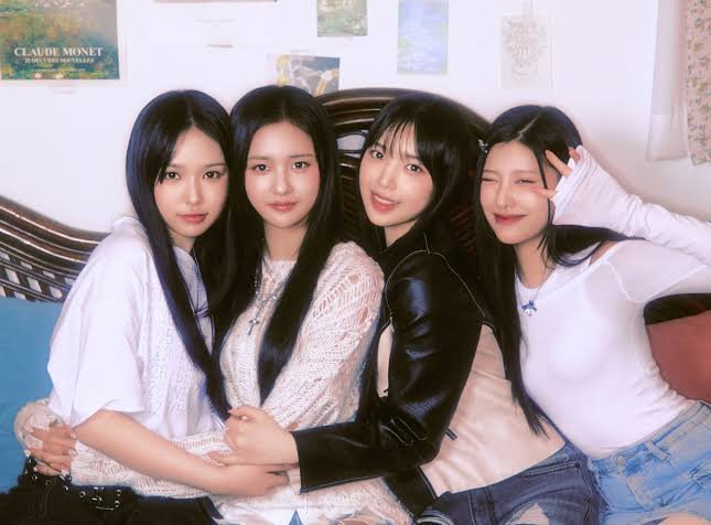 Candy Shop ,Candy Shop members group photo 2026, Candy Shop Soram profile photo, Candy Shop Sui profile photo, Candy Shop Sarang profile photo, Candy Shop Julia profile photo, Candy Shop former member Yuina, Candy Shop Hashtag album cover, Candy Shop Girls Don't Cry album cover, Candy Shop Tip Toe single cover, Candy Shop official logo,