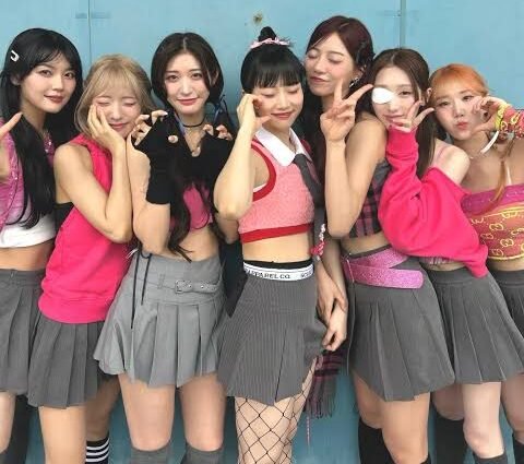 EITE , EITE ,EITE group photo seven members 2023,, Yuisa EITE profile leader, Ari EITE vocalist, Rena EITE main vocalist, Yujin EITE main dancer, Reo EITE main dancer, Sia EITE main vocalist, Chaehyun EITE maknae rapper, EITE INDEPENDENT WOMAN debut album cover, EITE KCON Japan 2024 performance,
