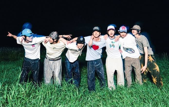 IDID , IDID group photo 2026 FLY comeback, IDID members posing for promotional photos, Jang Yonghoon IDID leader profile, Kim Minjae IDID member portrait, Park Wonbin IDID member smiling, Chu Yoochan IDID vocalist performance, Park Seonghyeon IDID rapper dance move, Baek Junhyuk IDID member close-up, Jeong Semin IDID maknae cute pose, IDID performing FLY on music show stage,