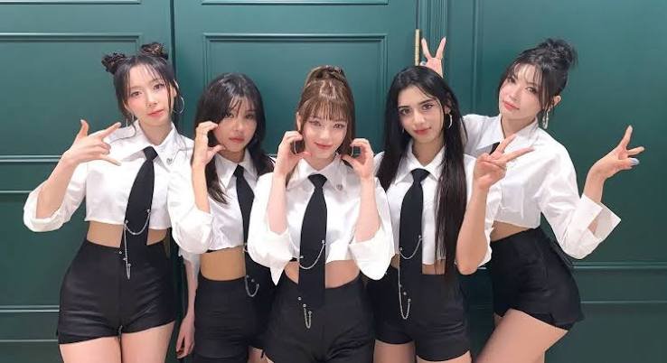 MTRIX , MTRIX members profile 2026 group photo, LUSEON MTRIX leader main vocalist profile , Miku MTRIX Japanese main vocalist , Hyoa MTRIX Chinese rapper maknae , MTRIX official logo 2026 , MTRIX co-ed K-pop group under Liz Entertainment , LUSEON former NOIR member now MTRIX leader , Miku former ICU and M.prism member MTRIX , MTRIX three members South Korea Japan China , MTRIX pre-debut group 2026,