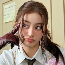 JIHYO Profile