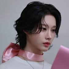 Rui (루이) Profile