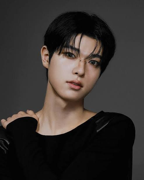Kim Riwoo (김리우) Profile