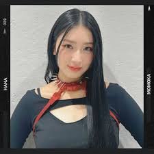 MOMOKA (モモカ) Profile