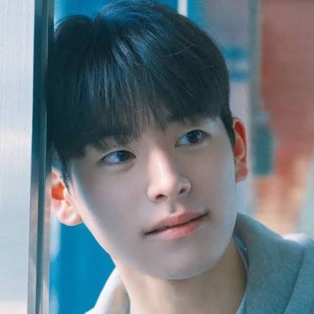 Hyun (현) Profile