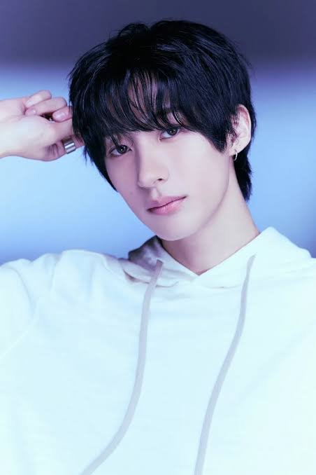 Anton (앤톤) Profile