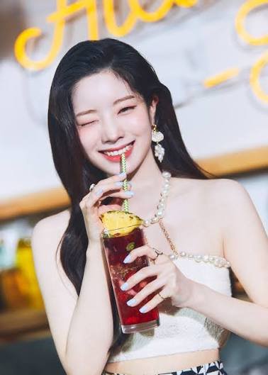 DAHYUN Profile