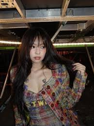 JENNIE