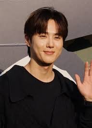 Suho (수호) - Leader