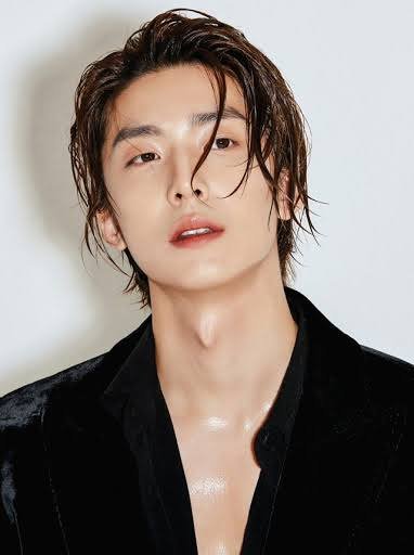 Hwi Young (SF9) - AsianWiki