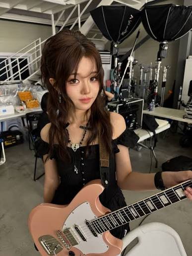 아원 AWON (@awon0mv) • Instagram photos and videos