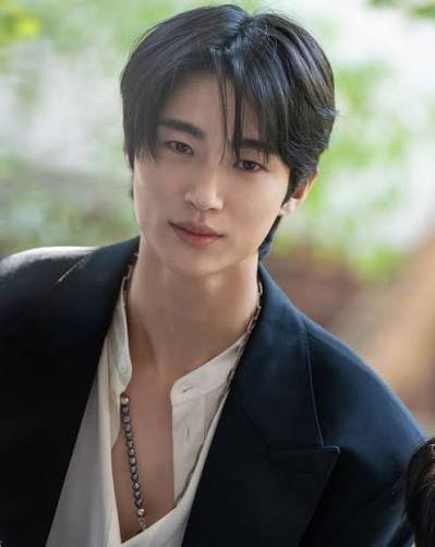 Byeon Woo Seok Profile