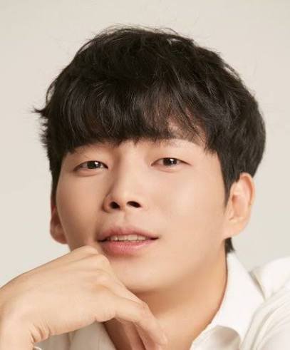 Park Sung Min (박성민) - MyDramaList