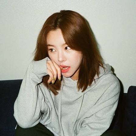 Wheein (휘인) Profile