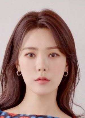 Park Soo Young (박수영) - MyDramaList
