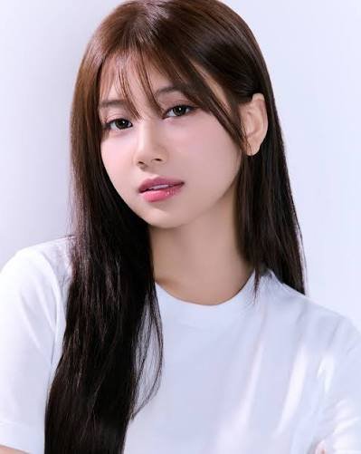 Queenz Eye “𝙆𝙄𝙄𝙍𝙄𝙄” Official Profile #QueenzEye #퀸즈아이 #KIIRII #키리
