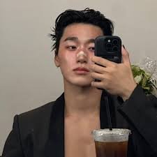 San ATEEZ Profile