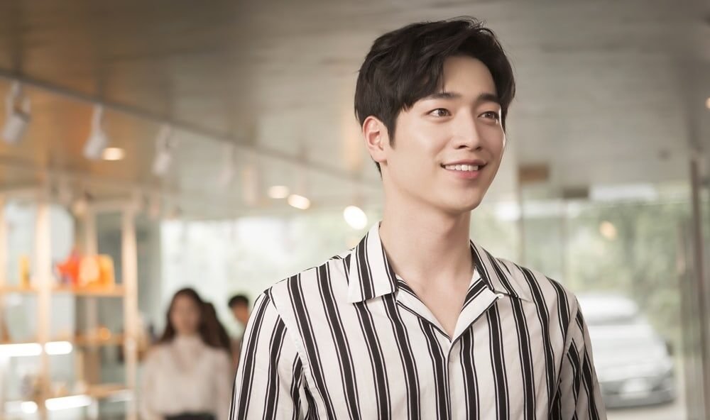 Seo Kang Joon, Seo Kang Joon’s Teeth Spark Heated Online Debate