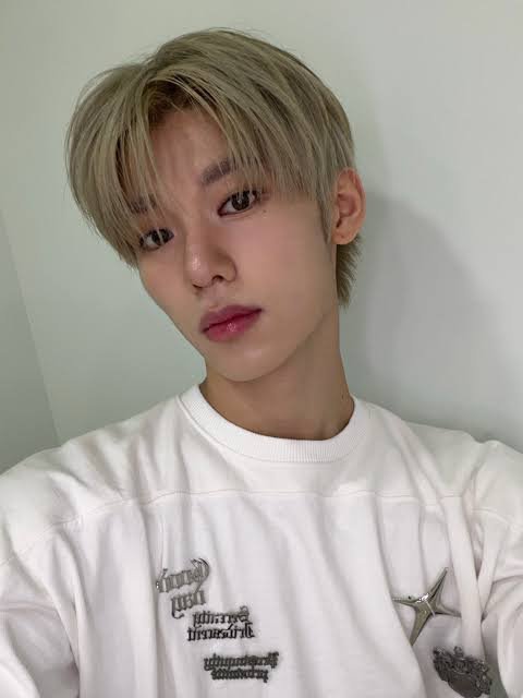 EVNNE, EVNNE members, EVNNE profile, Keita, Park Hanbin, Lee Jeonghyeon, Mun Junghyun, Park Jihoo, K-pop profile, Jellyfish Entertainment, Boys Planet, ENNVE