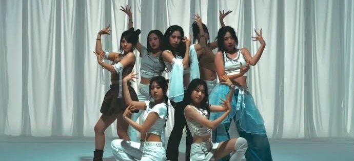 NYXIE,NYXIE K-pop, NYXIE girl group , NYXIE debut , NYXIE Hit Ya , World Angel Peace NYXIE , NYXIE profile,