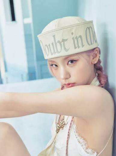 ITZY, ITZY profile, ITZY members 2026, Yeji ITZY, Lia ITZY, Ryujin ITZY, Chaeryeong ITZY, Yuna ITZY, ITZY JYP Entertainment, ITZY debut, ITZY discography